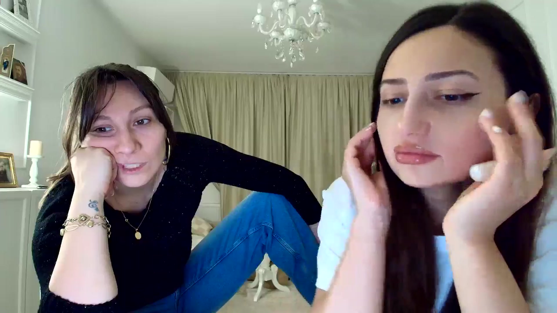 Gallery image thumbnail from ItsEvie's myfreecams stream on, 02/06/2026, 24:21 image 3 of 20