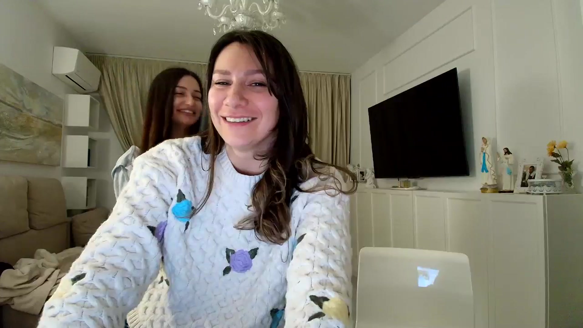 Gallery image thumbnail from ItsEvie's myfreecams stream on, 02/08/2026, 16:14 image 11 of 20