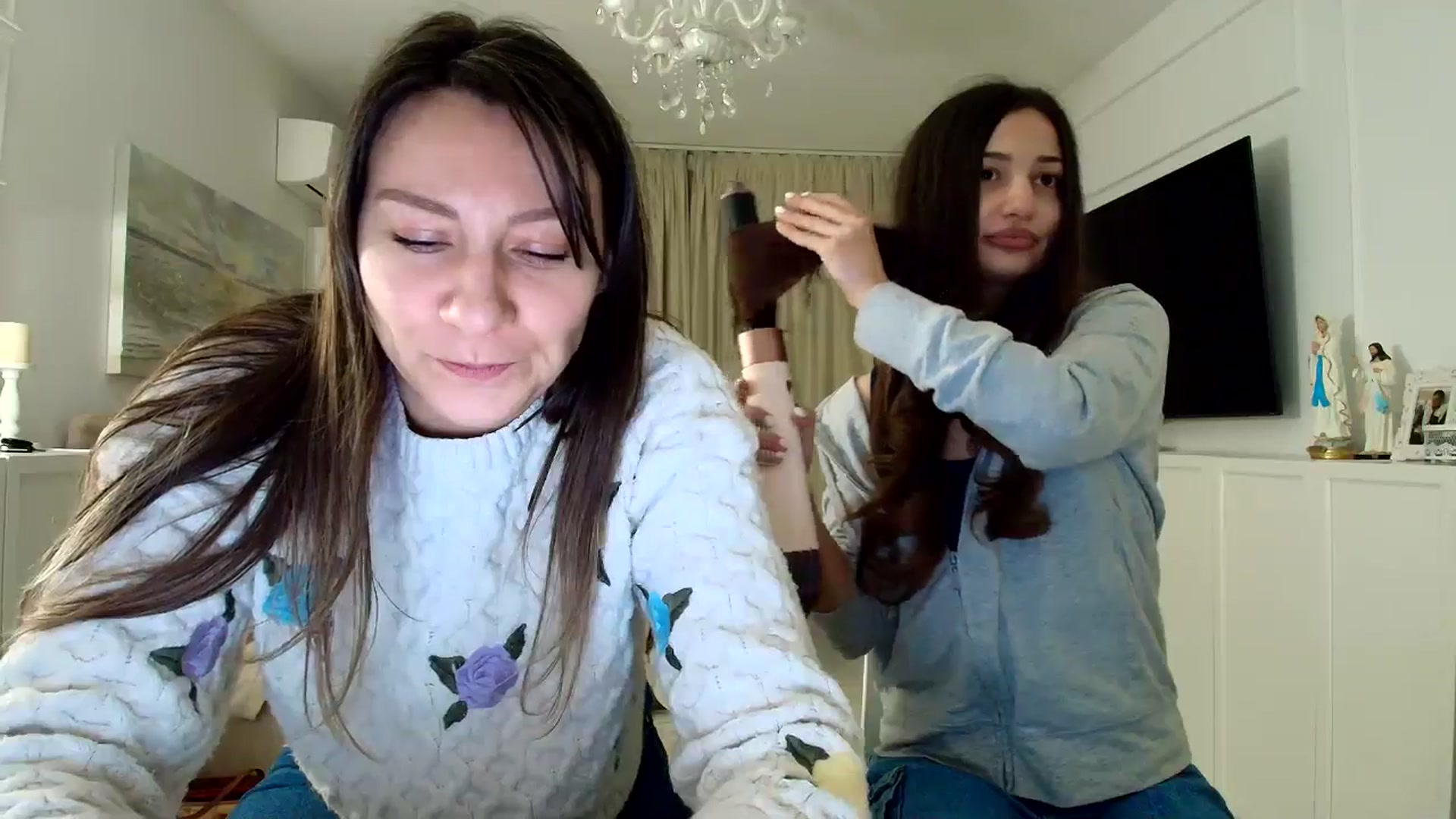 Gallery image thumbnail from ItsEvie's myfreecams stream on, 02/08/2026, 16:14 image 3 of 20