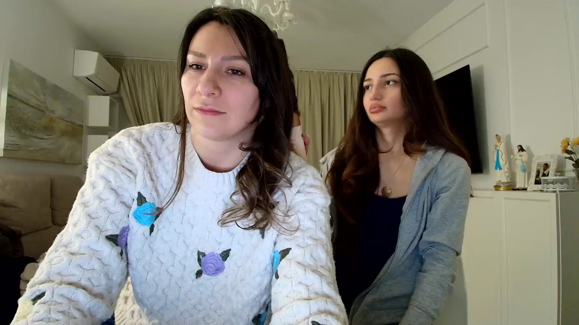 Gallery image thumbnail from ItsEvie's myfreecams stream on, 02/08/2026, 16:14 image 9 of 20