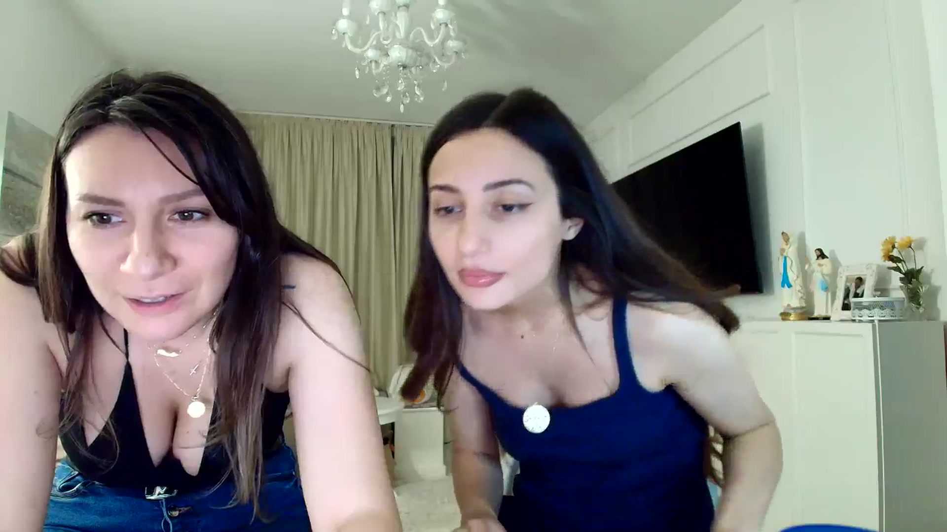 Gallery image thumbnail from ItsEvie's myfreecams stream on, 02/08/2026, 18:41 image 17 of 20