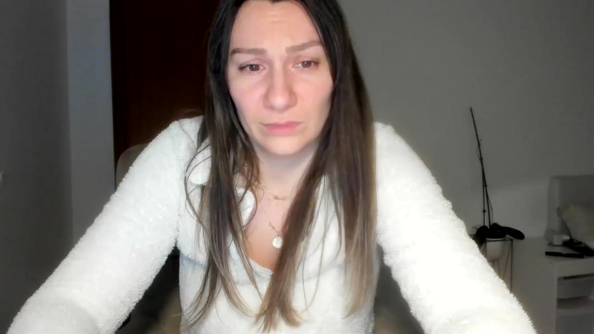 Gallery image thumbnail from ItsEvie's myfreecams stream on, 02/12/2026, 24:03 image 19 of 20