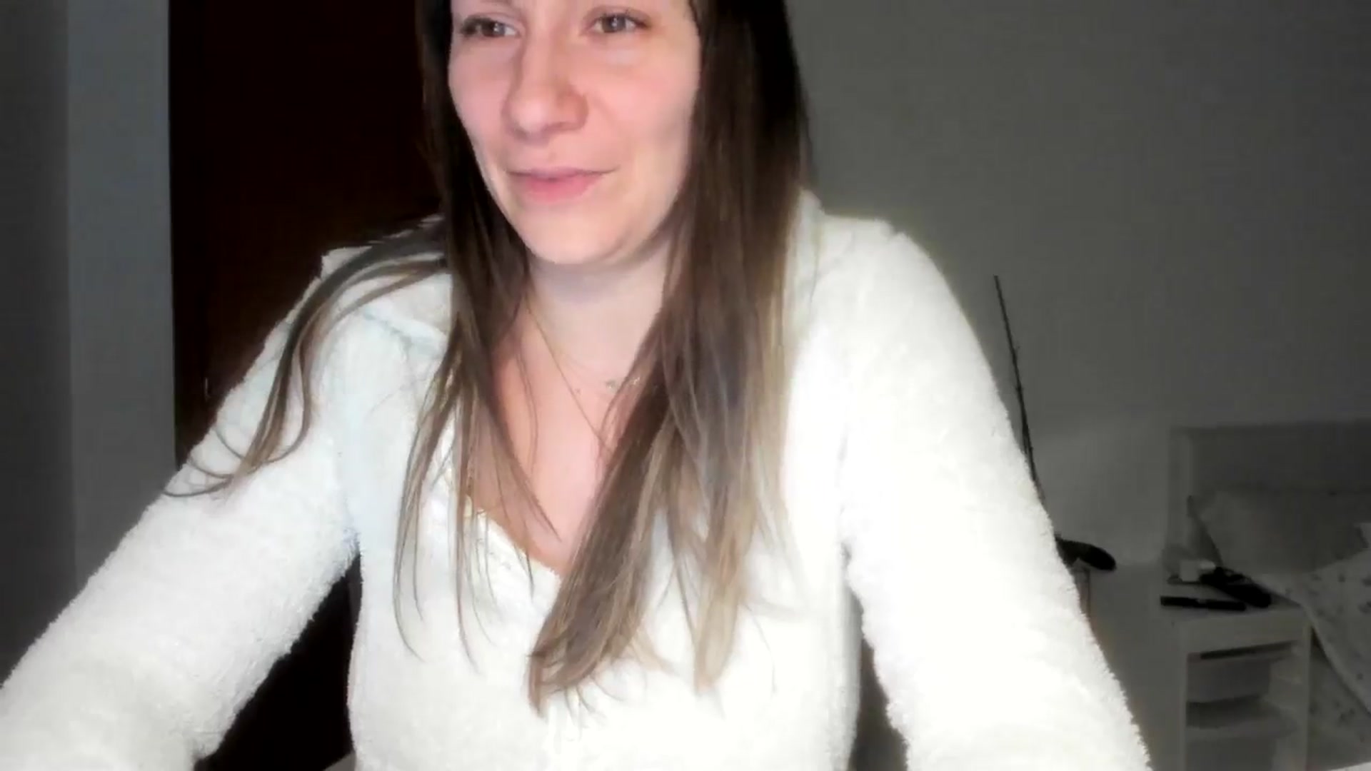 Gallery image thumbnail from ItsEvie's myfreecams stream on, 02/12/2026, 24:03 image 8 of 20