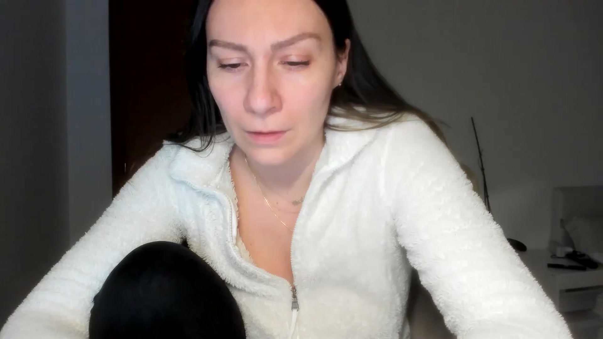 Gallery image thumbnail from ItsEvie's myfreecams stream on, 02/12/2026, 24:03 image 2 of 20