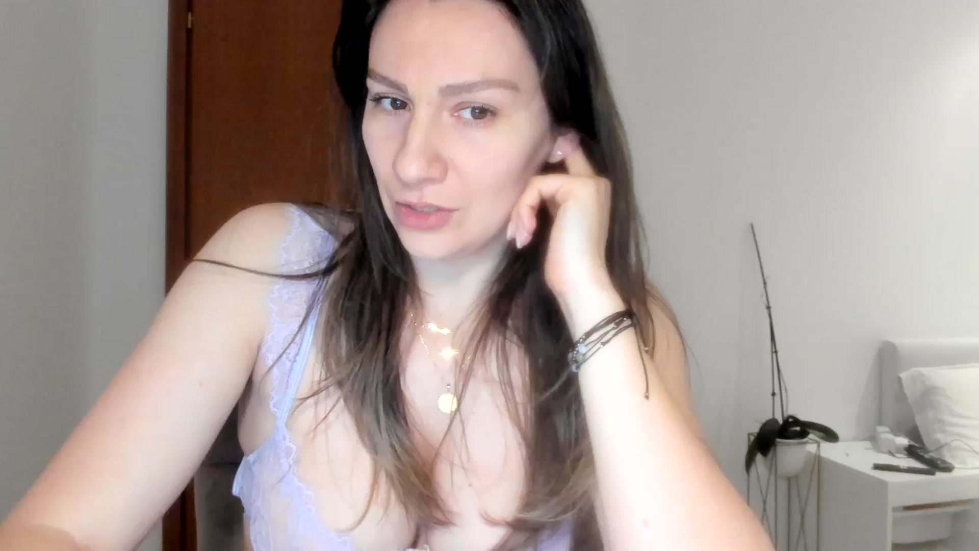 Gallery image thumbnail from ItsEvie's myfreecams stream on, 02/13/2026, 23:35 image 11 of 20
