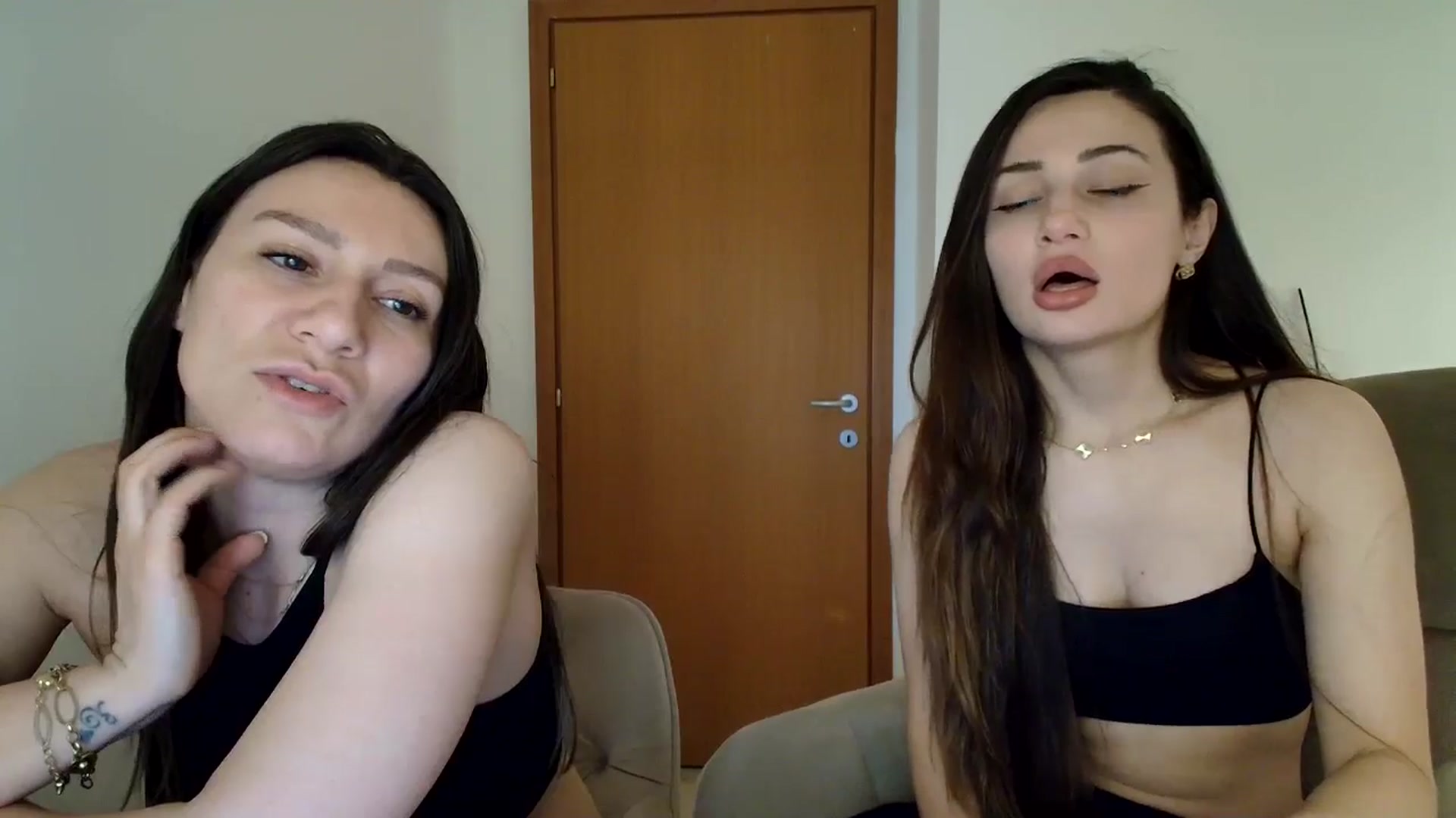 Gallery image thumbnail from ItsEvie's myfreecams stream on, 02/18/2026, 01:23 image 3 of 20