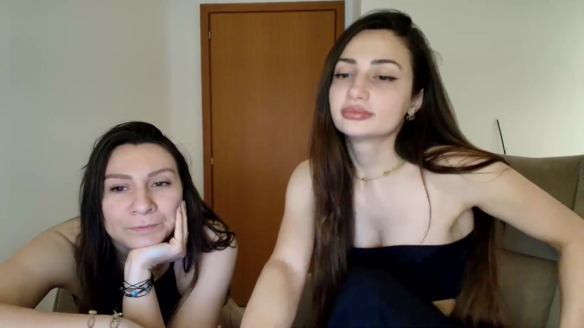 Gallery image thumbnail from ItsEvie's myfreecams stream on, 02/18/2026, 01:23 image 5 of 20