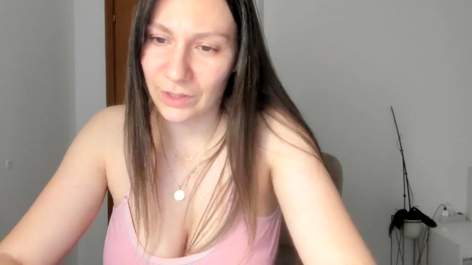 Gallery image thumbnail from ItsEvie's myfreecams stream on, 02/26/2026, 24:24 image 5 of 20