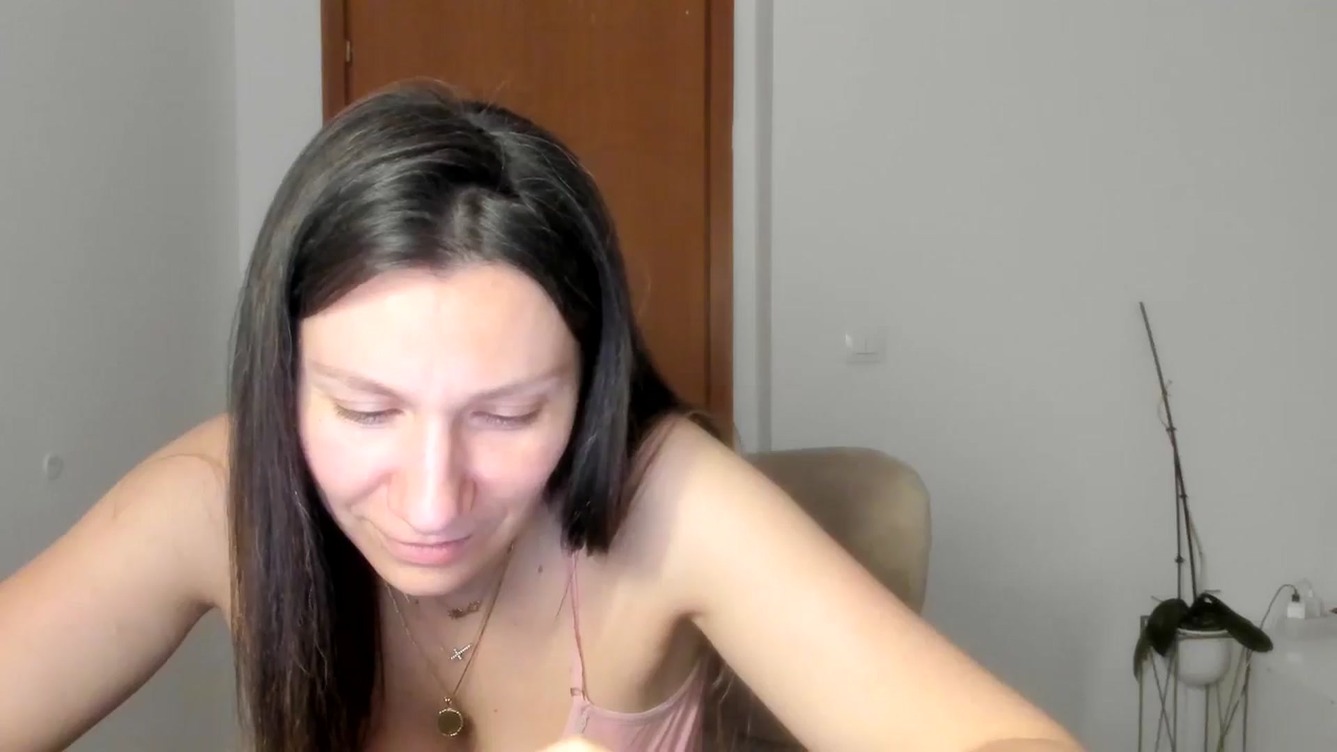 Gallery image thumbnail from ItsEvie's myfreecams stream on, 02/26/2026, 24:24 image 7 of 20