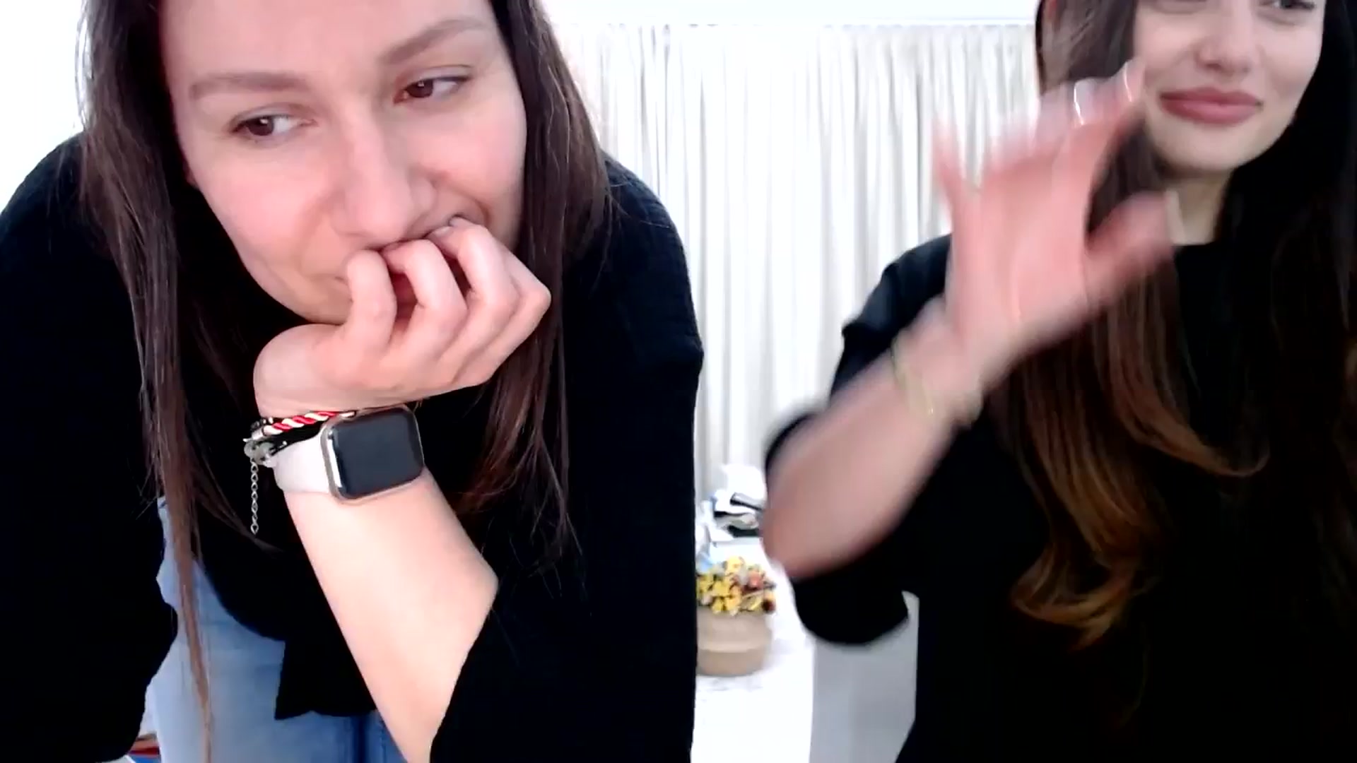 Gallery image thumbnail from ItsEvie's myfreecams stream on, 03/06/2026, 24:09 image 14 of 20