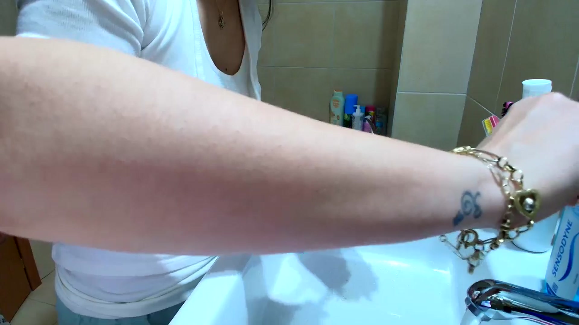 Gallery image thumbnail from ItsEvie's myfreecams stream on, 03/09/2026, 22:15 image 7 of 20
