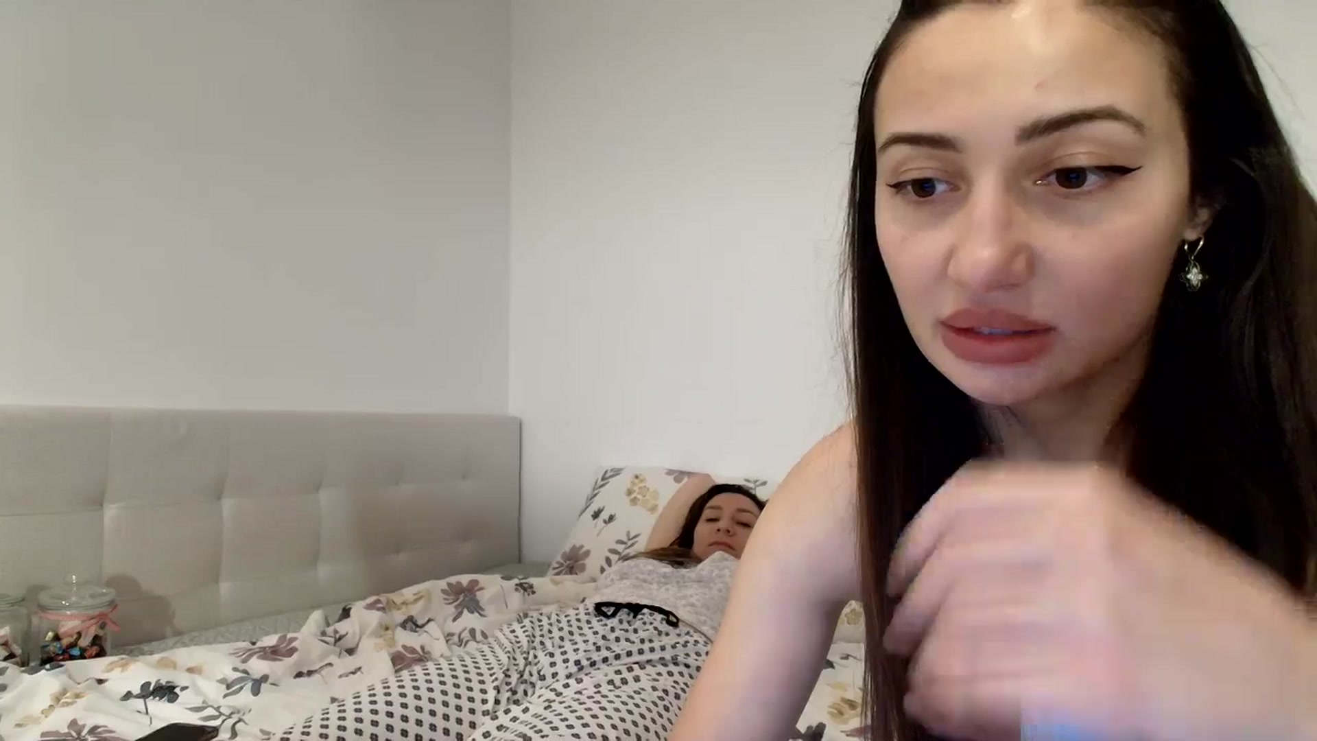 Gallery image thumbnail from ItsEvie's myfreecams stream on, 03/10/2026, 24:41 image 18 of 20