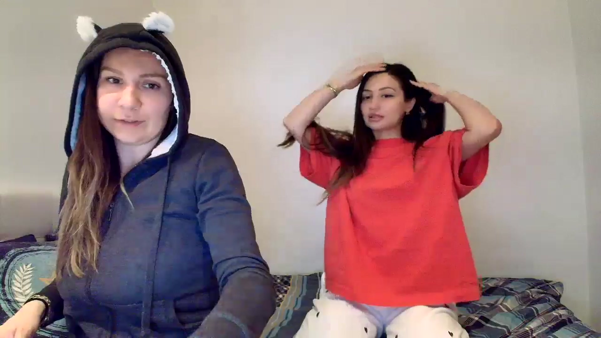 Gallery image thumbnail from ItsEvie's myfreecams stream on, 03/26/2026, 20:17 image 9 of 20