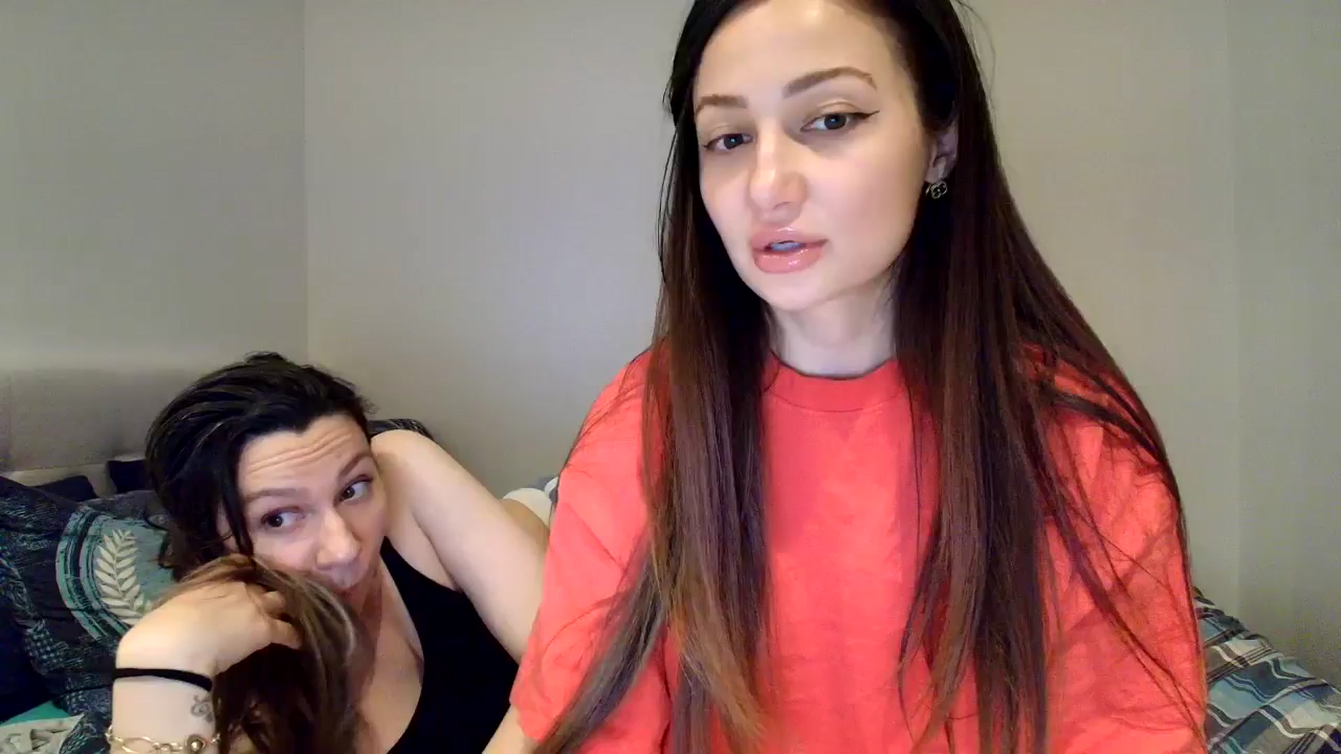 Gallery image thumbnail from ItsEvie's myfreecams stream on, 03/26/2026, 20:17 image 17 of 20