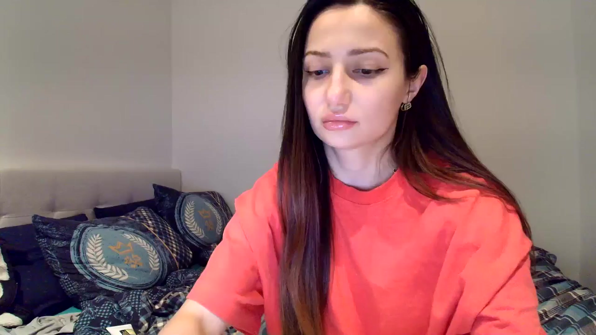Gallery image thumbnail from ItsEvie's myfreecams stream on, 03/26/2026, 21:00 image 2 of 20