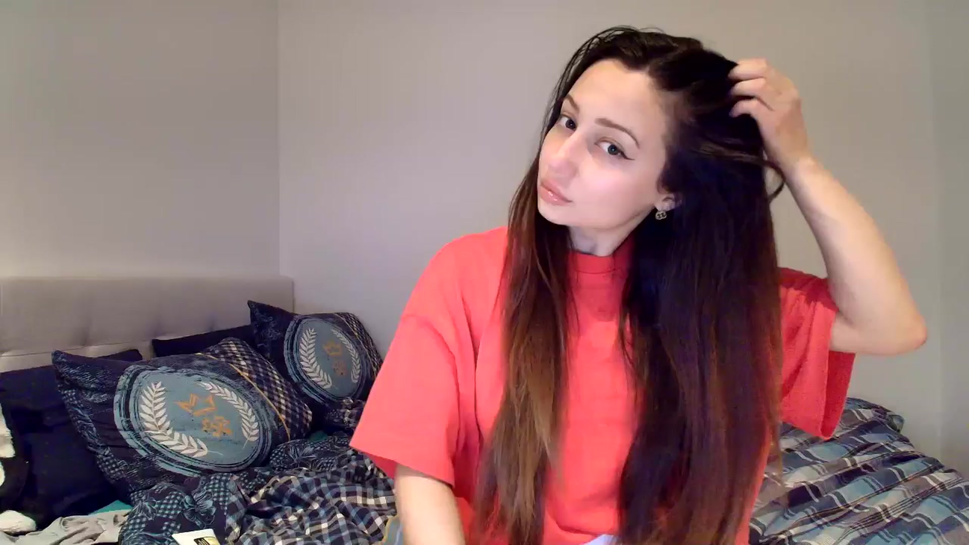 Gallery image thumbnail from ItsEvie's myfreecams stream on, 03/26/2026, 21:00 image 1 of 20