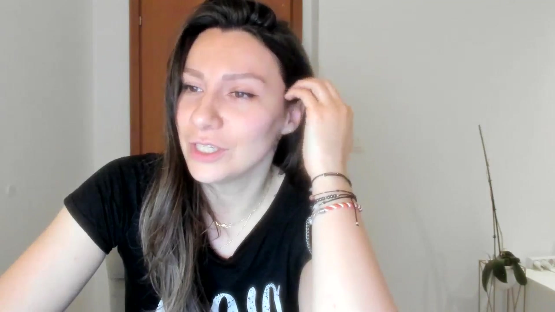 Gallery image thumbnail from ItsEvie's myfreecams stream on, 03/30/2026, 22:46 image 11 of 20