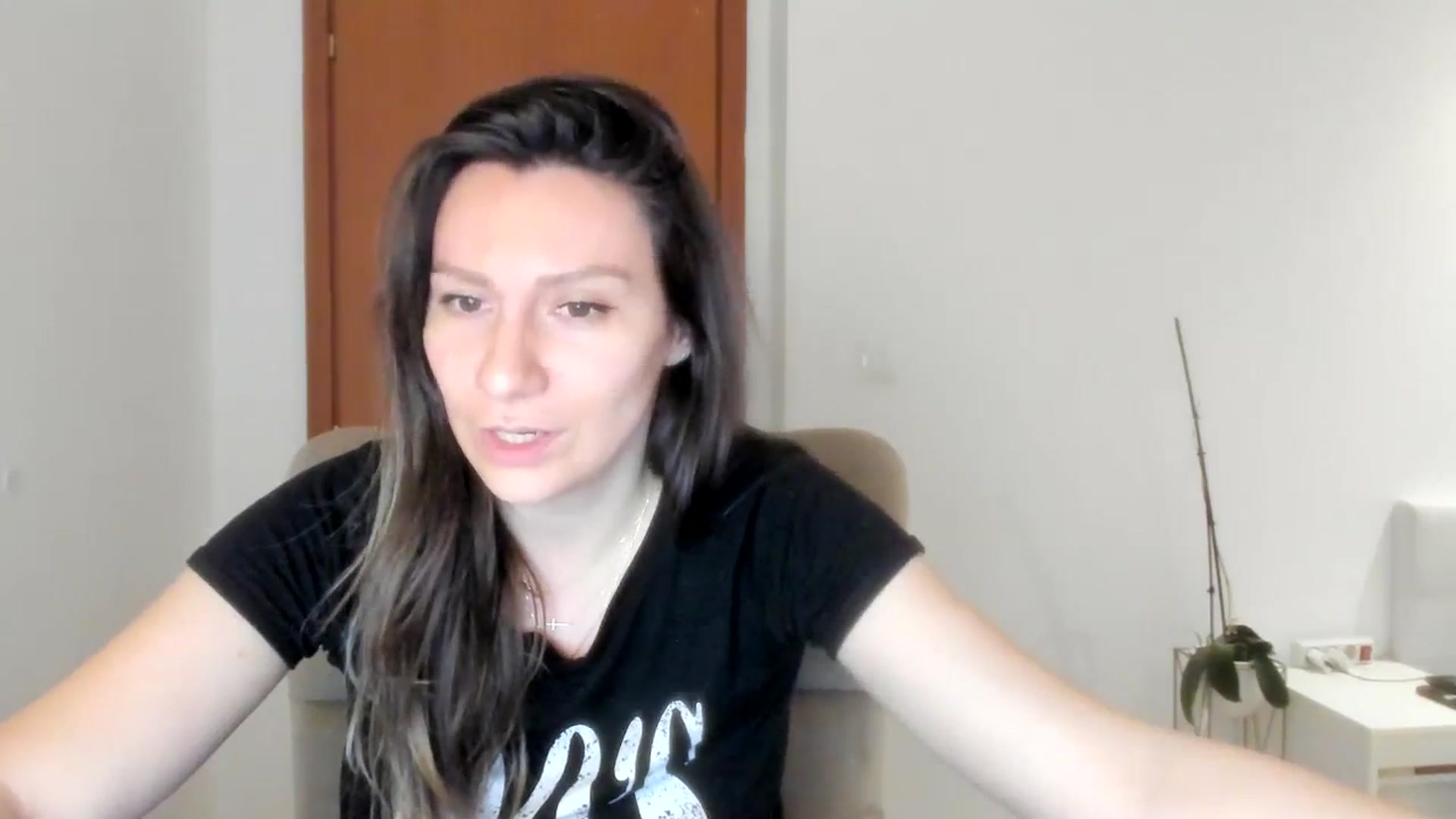 Gallery image thumbnail from ItsEvie's myfreecams stream on, 03/30/2026, 22:46 image 20 of 20