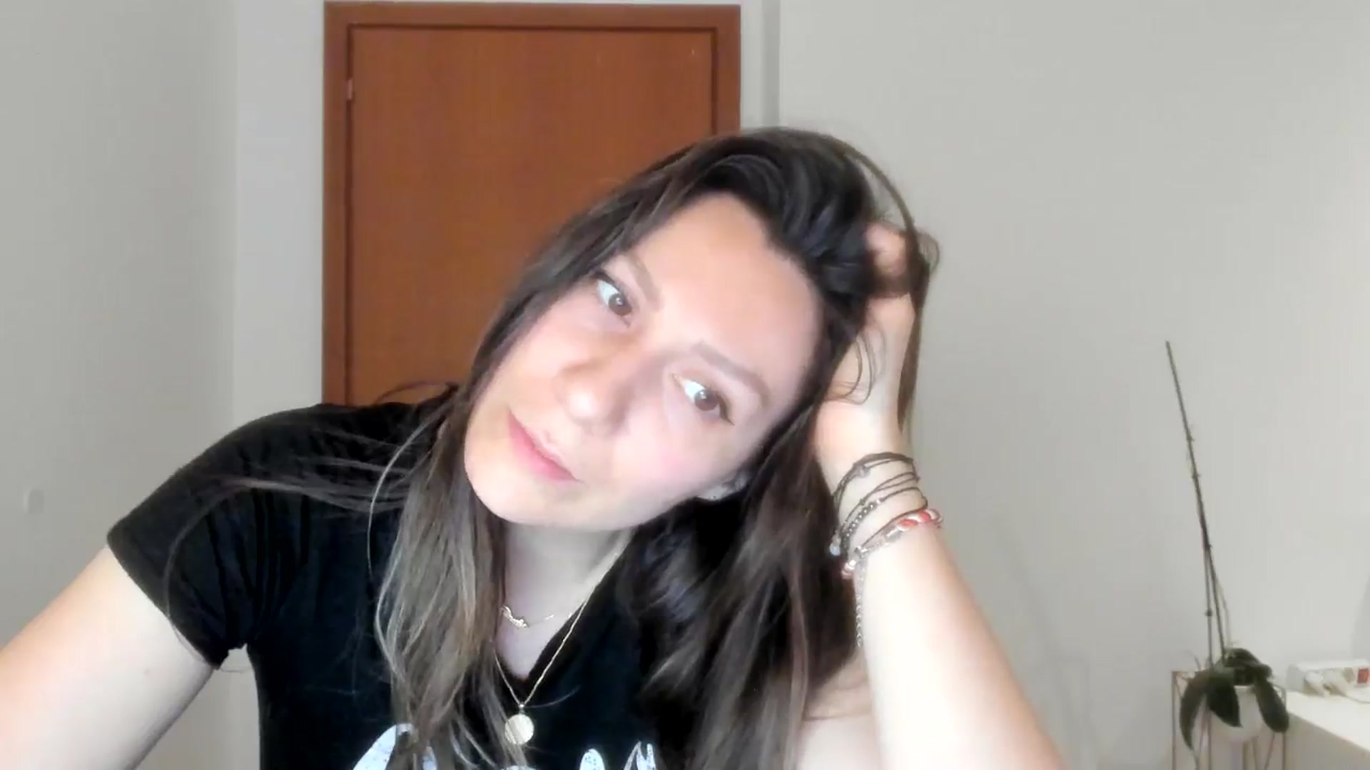 Gallery image thumbnail from ItsEvie's myfreecams stream on, 03/30/2026, 22:46 image 3 of 20