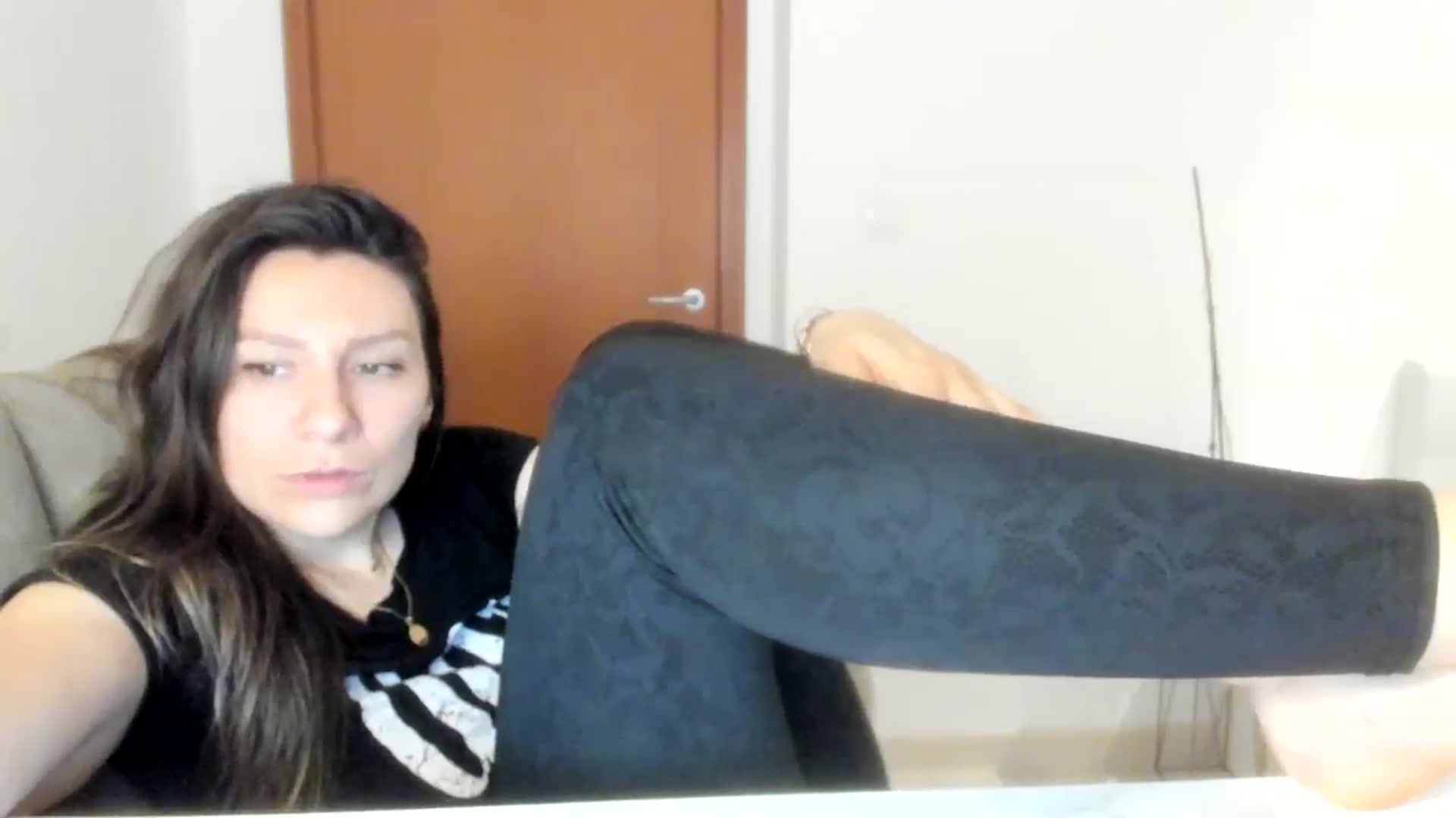 Gallery image thumbnail from ItsEvie's myfreecams stream on, 03/30/2026, 22:46 image 18 of 20