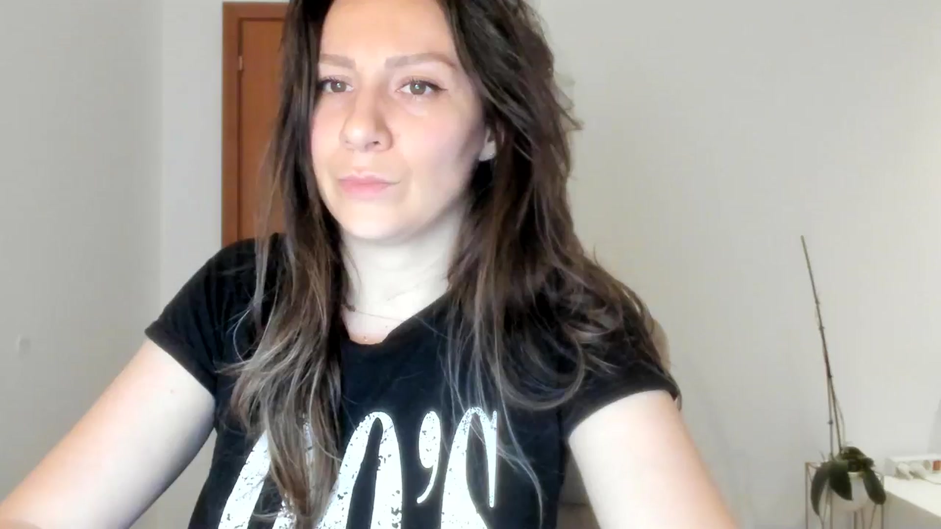 Gallery image thumbnail from ItsEvie's myfreecams stream on, 03/30/2026, 22:46 image 8 of 20