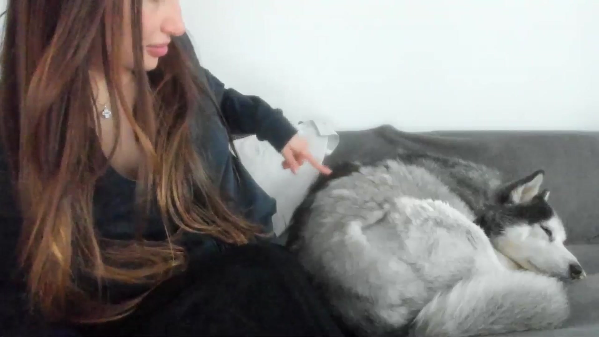 Gallery image thumbnail from ItsEvie's myfreecams stream on, 04/21/2026, 15:16 image 13 of 20