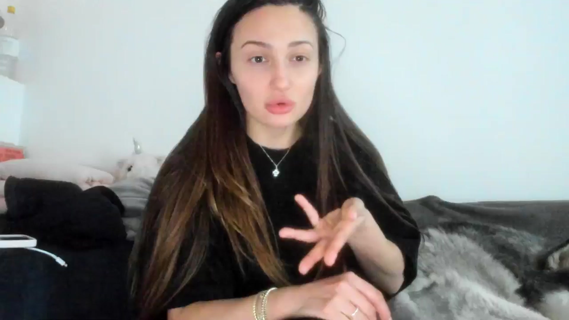 Gallery image thumbnail from ItsEvie's myfreecams stream on, 04/21/2026, 15:16 image 6 of 20