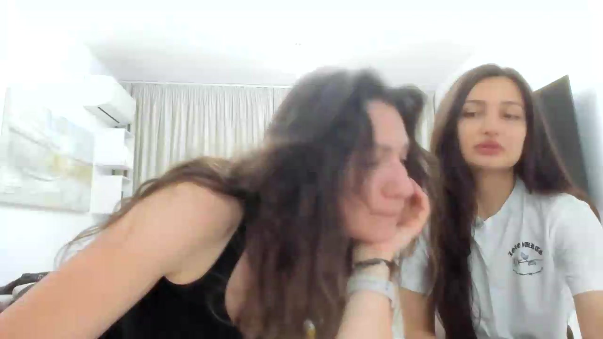 Gallery image thumbnail from ItsEvie's myfreecams stream on, 05/21/2026, 22:48 image 9 of 20