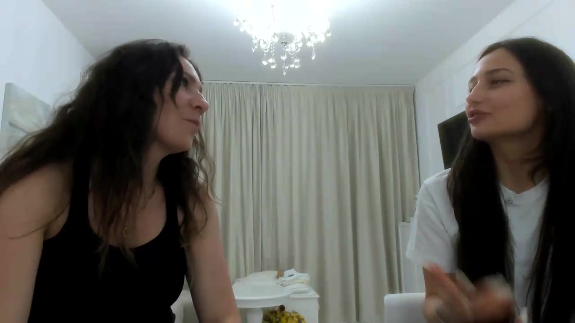 Gallery image thumbnail from ItsEvie's myfreecams stream on, 05/21/2026, 22:48 image 13 of 20