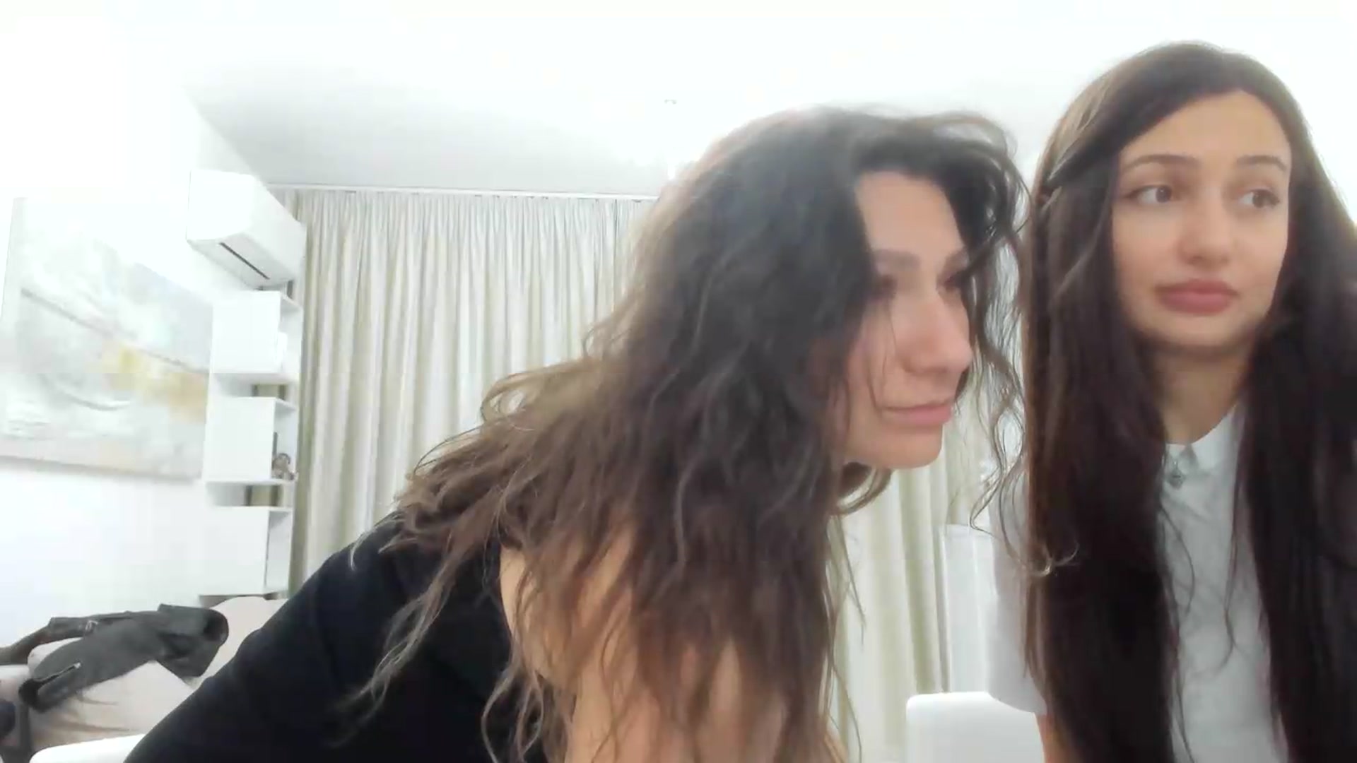 Gallery image thumbnail from ItsEvie's myfreecams stream on, 05/21/2026, 22:48 image 14 of 20