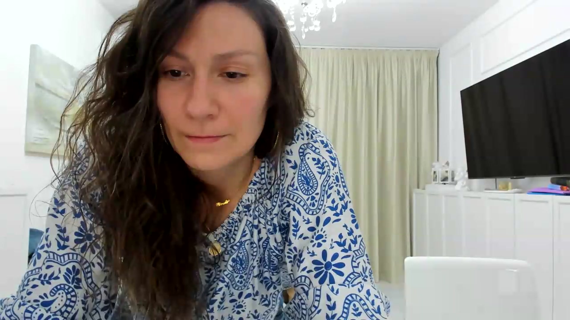 Gallery image thumbnail from ItsEvie's myfreecams stream on, 05/30/2026, 21:04 image 15 of 20