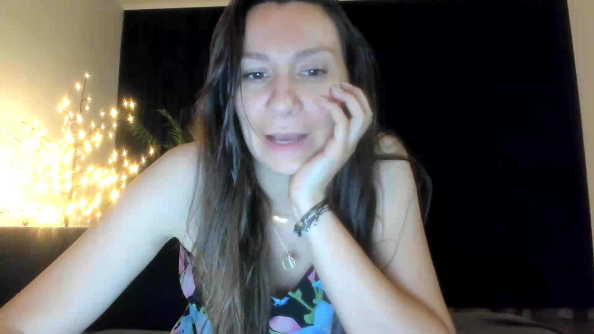 Gallery image thumbnail from ItsEvie's myfreecams stream on, 06/05/2026, 22:07 image 15 of 20