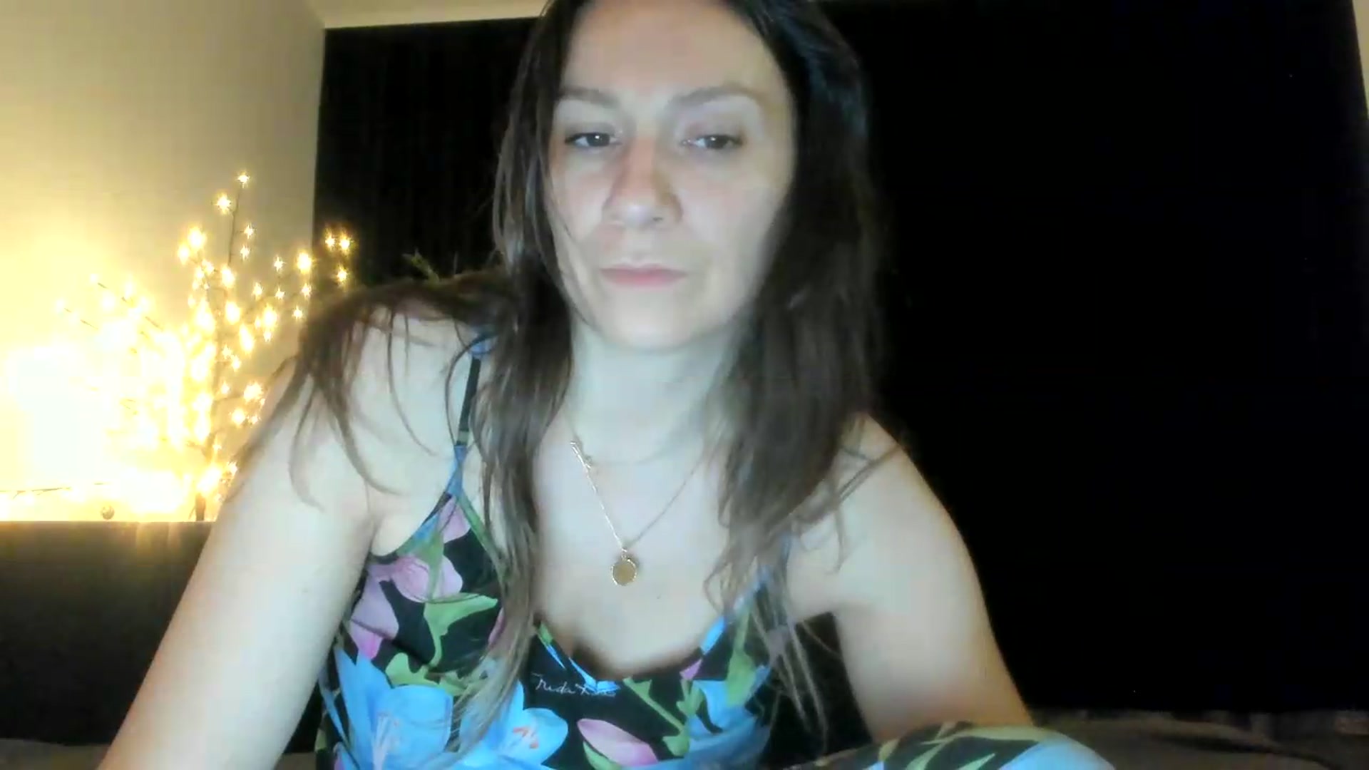 Gallery image thumbnail from ItsEvie's myfreecams stream on, 06/05/2026, 22:07 image 2 of 20