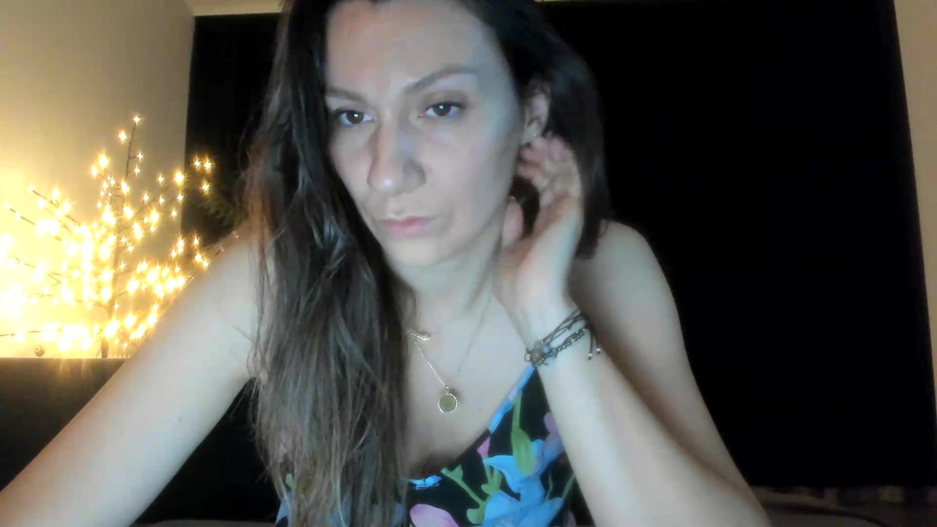 Gallery image thumbnail from ItsEvie's myfreecams stream on, 06/05/2026, 22:07 image 12 of 20