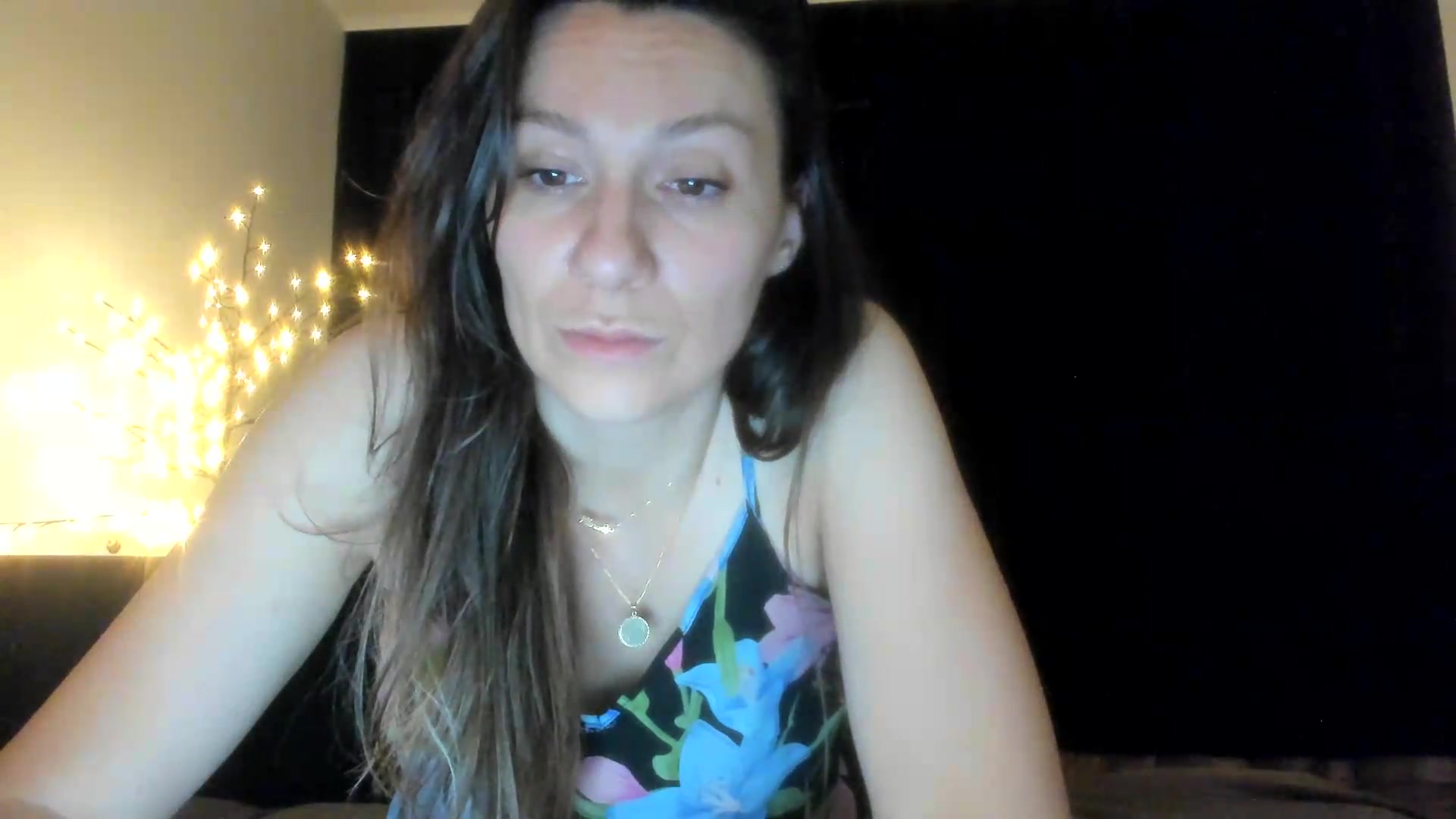 Gallery image thumbnail from ItsEvie's myfreecams stream on, 06/05/2026, 22:07 image 10 of 20