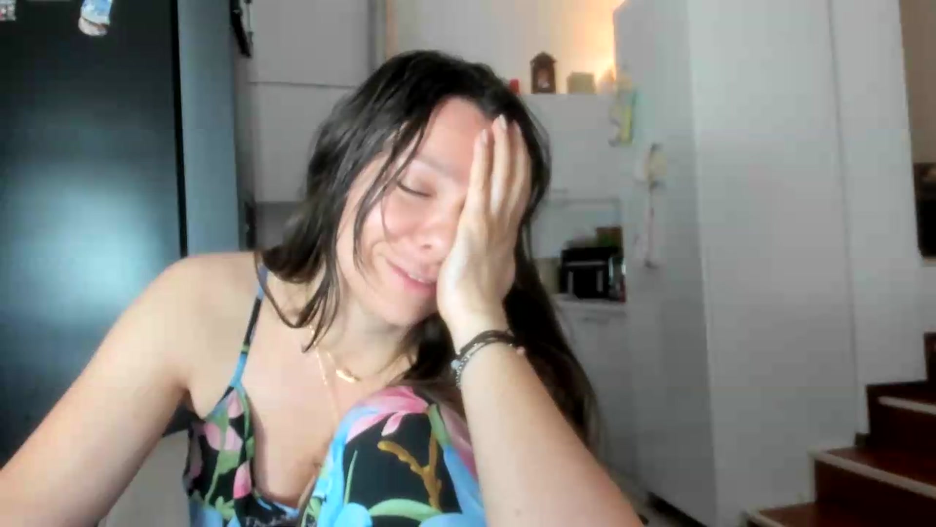 Gallery image thumbnail from ItsEvie's myfreecams stream on, 06/05/2026, 23:16 image 8 of 20