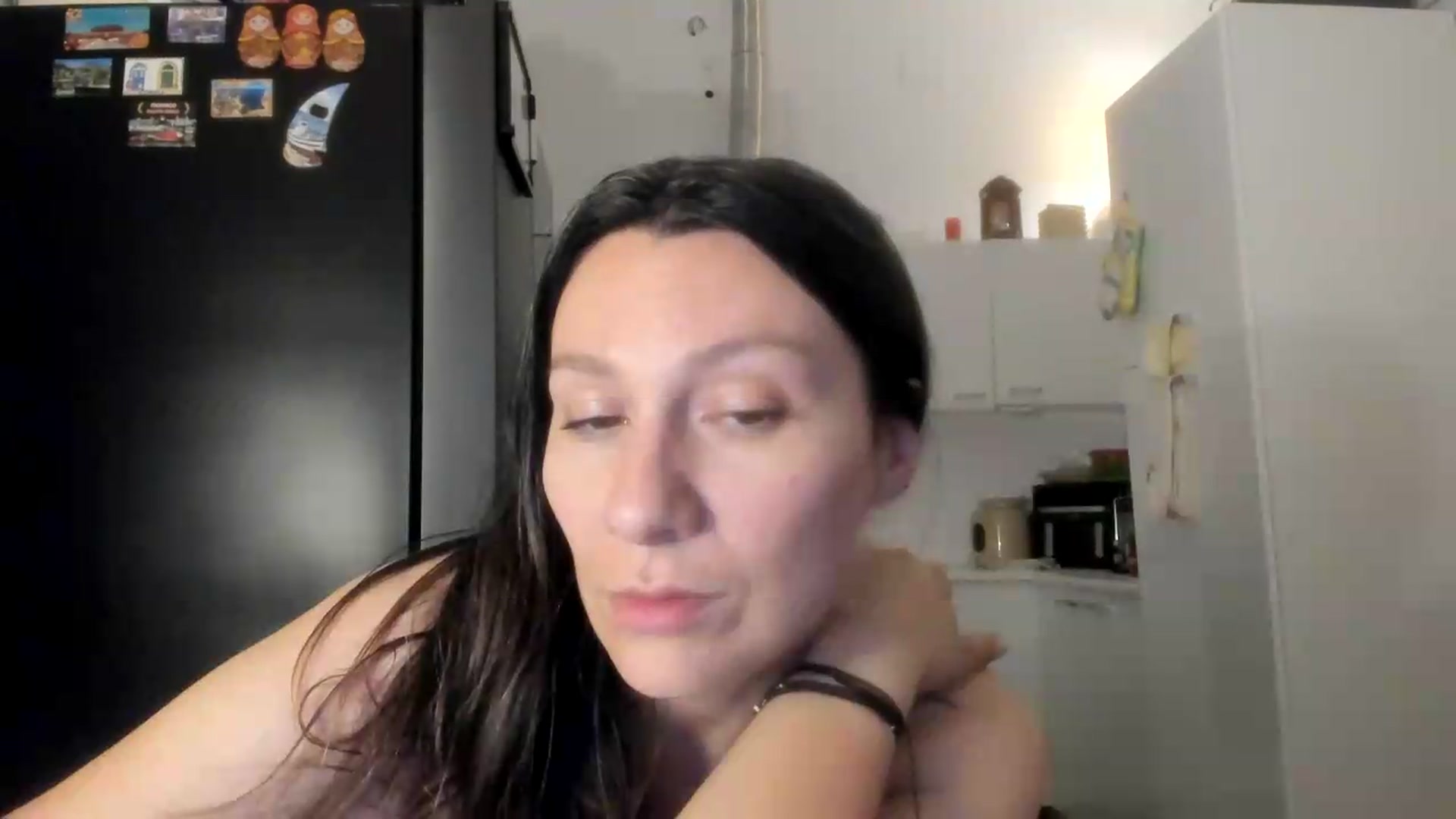 Gallery image thumbnail from ItsEvie's myfreecams stream on, 06/06/2026, 24:08 image 12 of 20