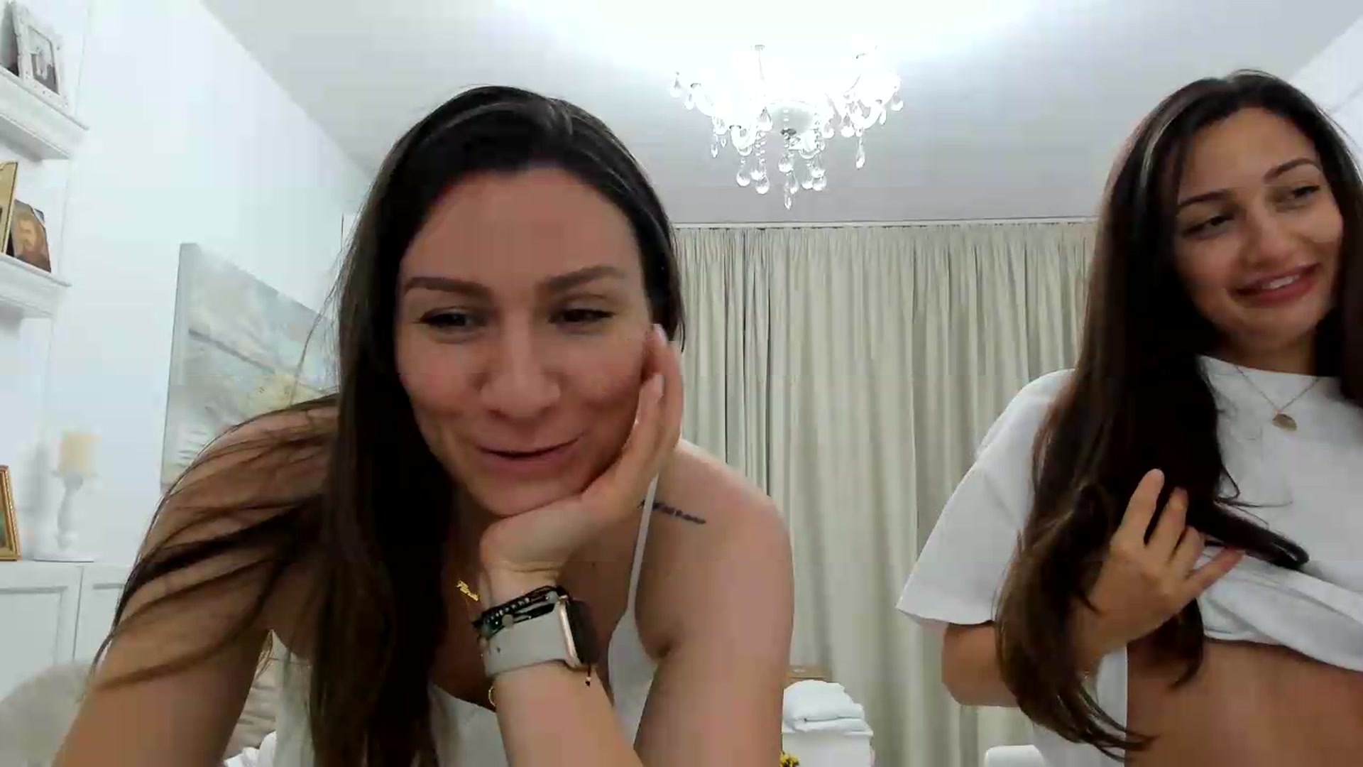 Gallery image thumbnail from ItsEvie's myfreecams stream on, 07/07/2026, 22:02 image 12 of 20