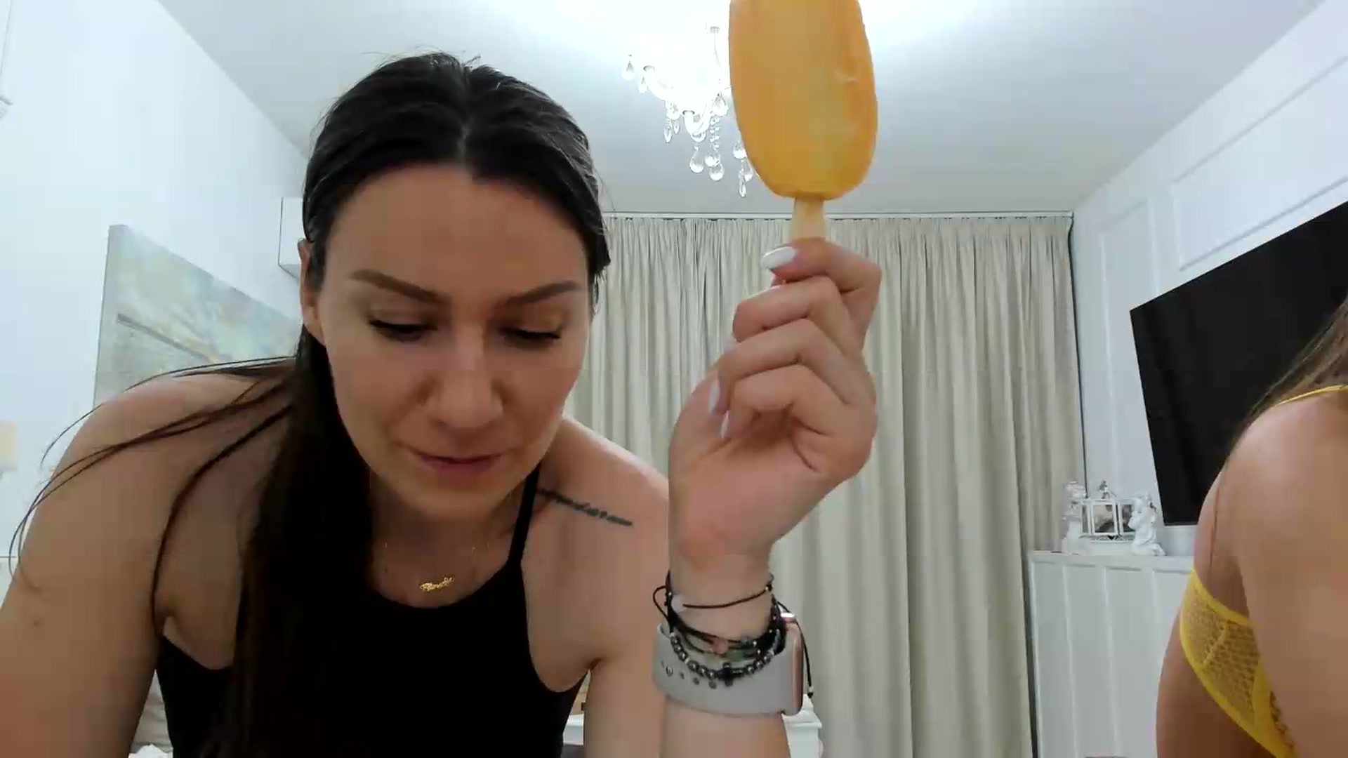 Gallery image thumbnail from ItsEvie's myfreecams stream on, 07/08/2026, 22:08 image 12 of 20