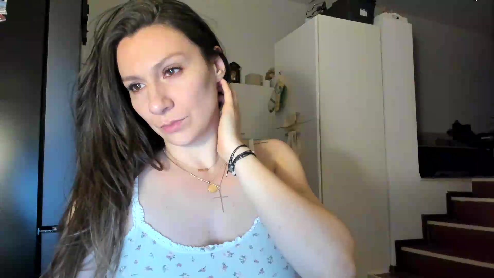Gallery image thumbnail from ItsEvie's myfreecams stream on, 08/15/2026, 23:40 image 19 of 20