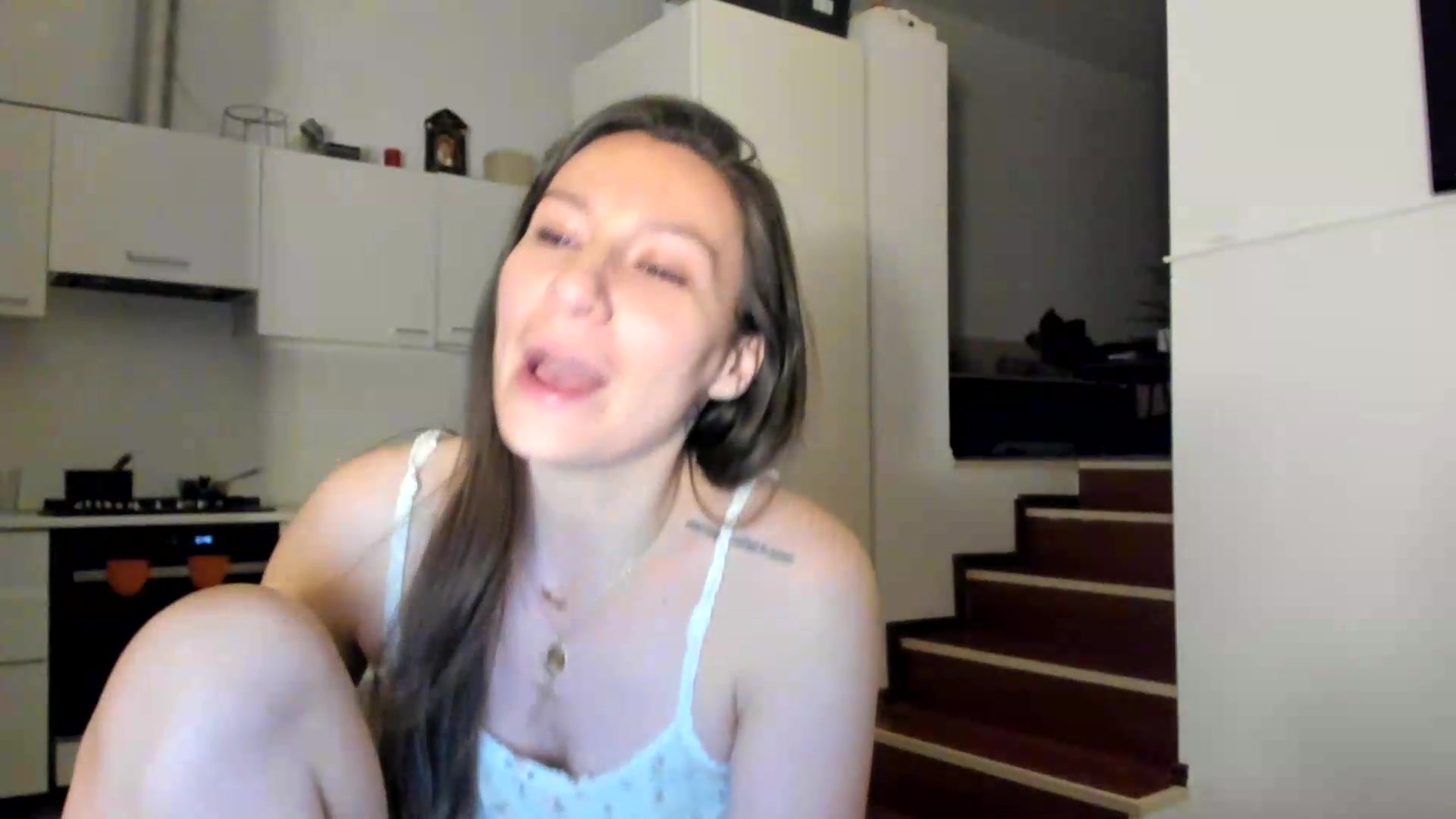 Gallery image thumbnail from ItsEvie's myfreecams stream on, 08/15/2026, 23:40 image 13 of 20