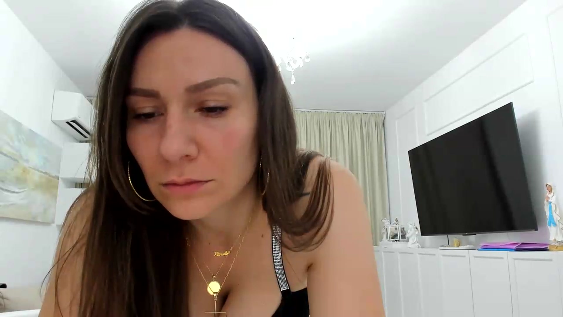 Gallery image thumbnail from ItsEvie's myfreecams stream on, 08/23/2026, 16:06 image 7 of 20