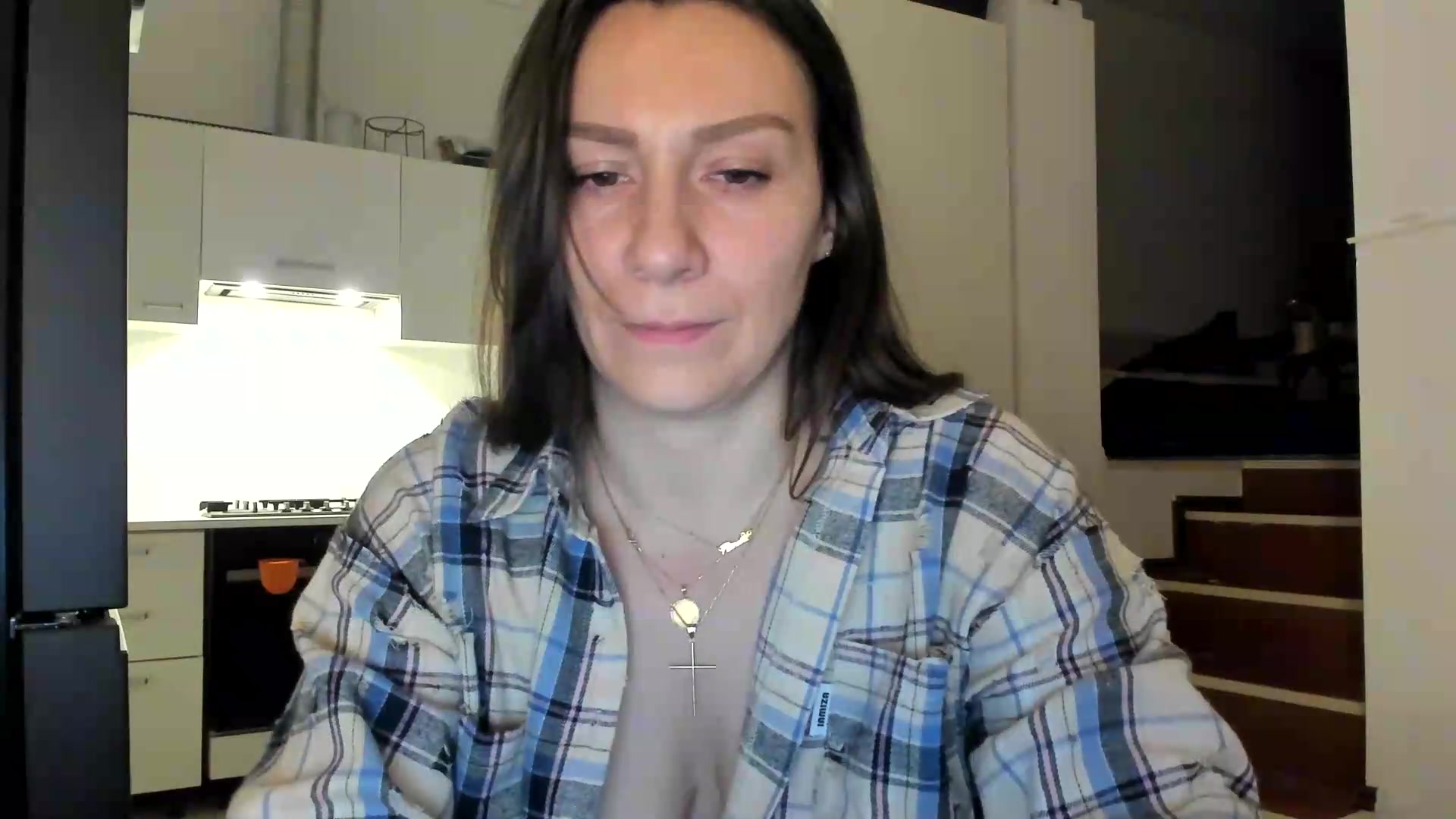 Gallery image thumbnail from ItsEvie's myfreecams stream on, 08/24/2026, 24:02 image 18 of 20