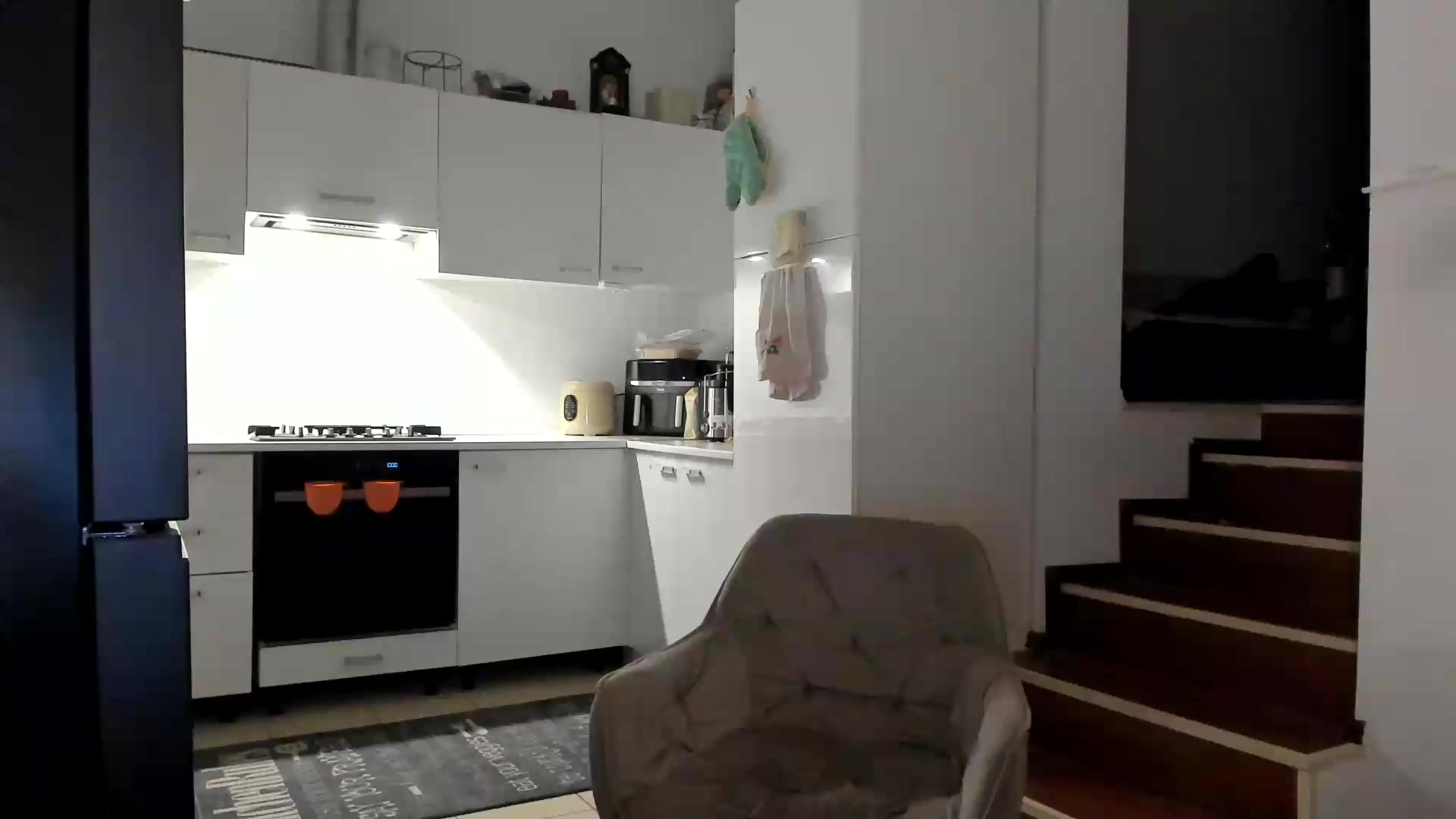 Gallery image thumbnail from ItsEvie's myfreecams stream on, 08/24/2026, 24:02 image 12 of 20
