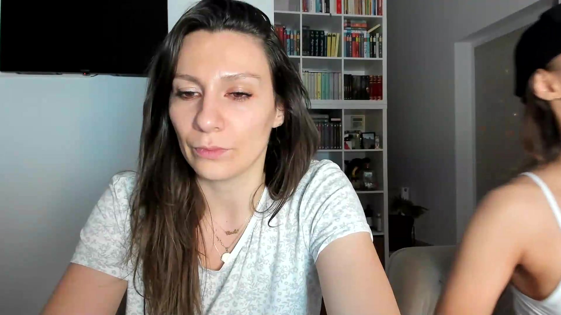 Gallery image thumbnail from ItsEvie's myfreecams stream on, 08/26/2026, 24:06 image 19 of 20
