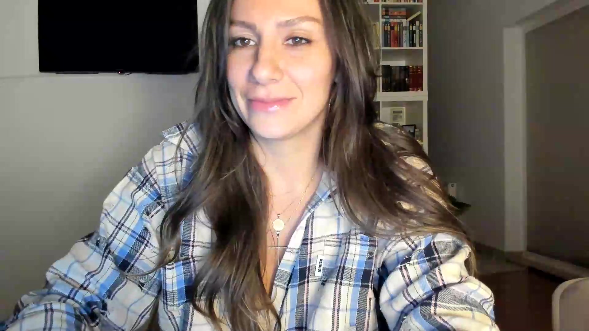 Gallery image thumbnail from ItsEvie's myfreecams stream on, 09/05/2026, 01:22 image 20 of 20