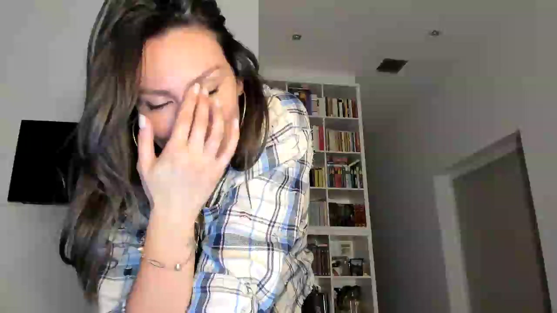Gallery image thumbnail from ItsEvie's myfreecams stream on, 09/05/2026, 02:01 image 1 of 20