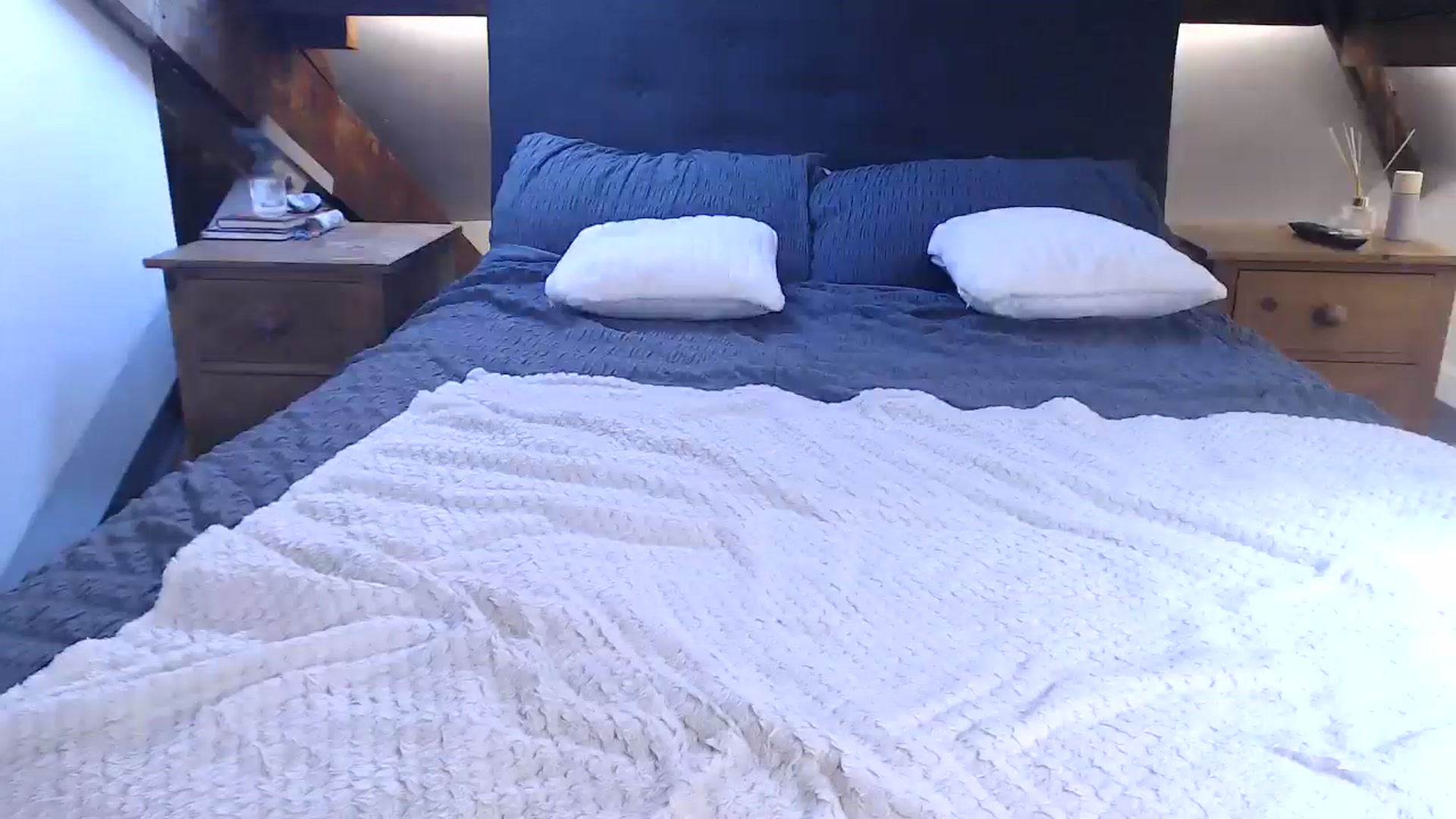 Gallery image thumbnail from ItsFayday's myfreecams stream on, 07/04/2024, 15:07 image 20 of 20