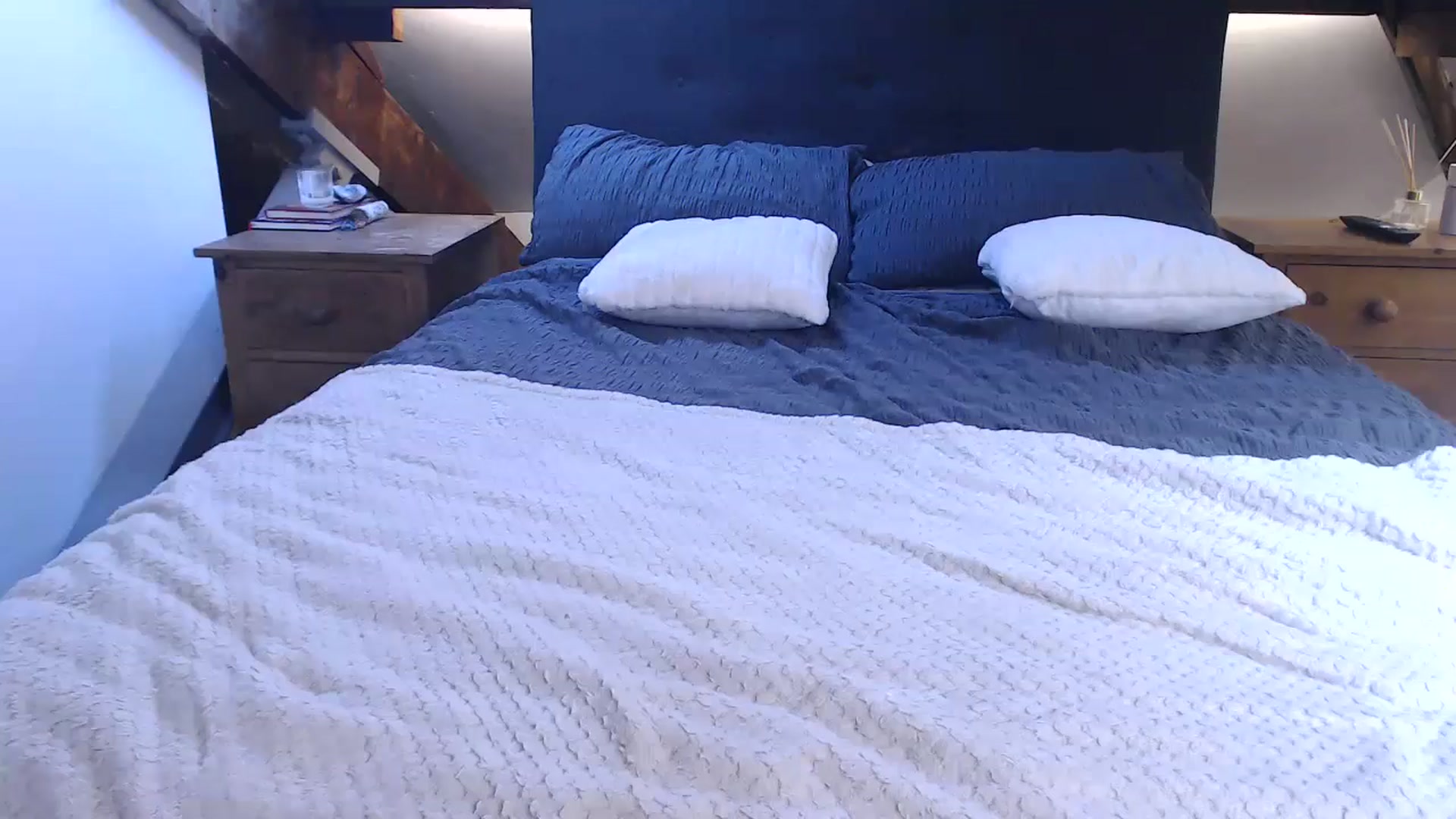 Gallery image thumbnail from ItsFayday's myfreecams stream on, 07/04/2024, 15:38 image 17 of 20