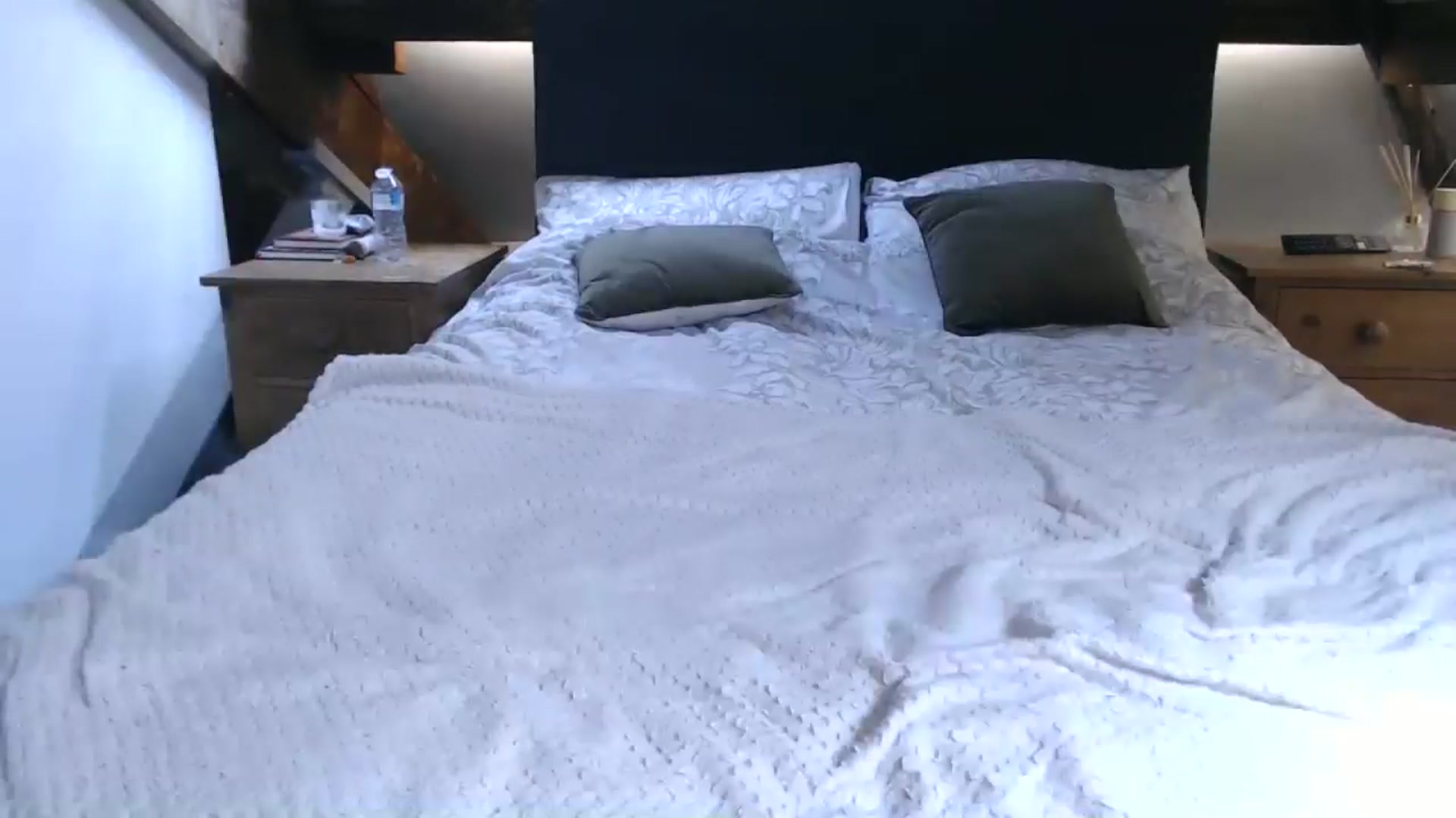 Gallery image thumbnail from ItsFayday's myfreecams stream on, 07/26/2024, 14:26 image 11 of 20